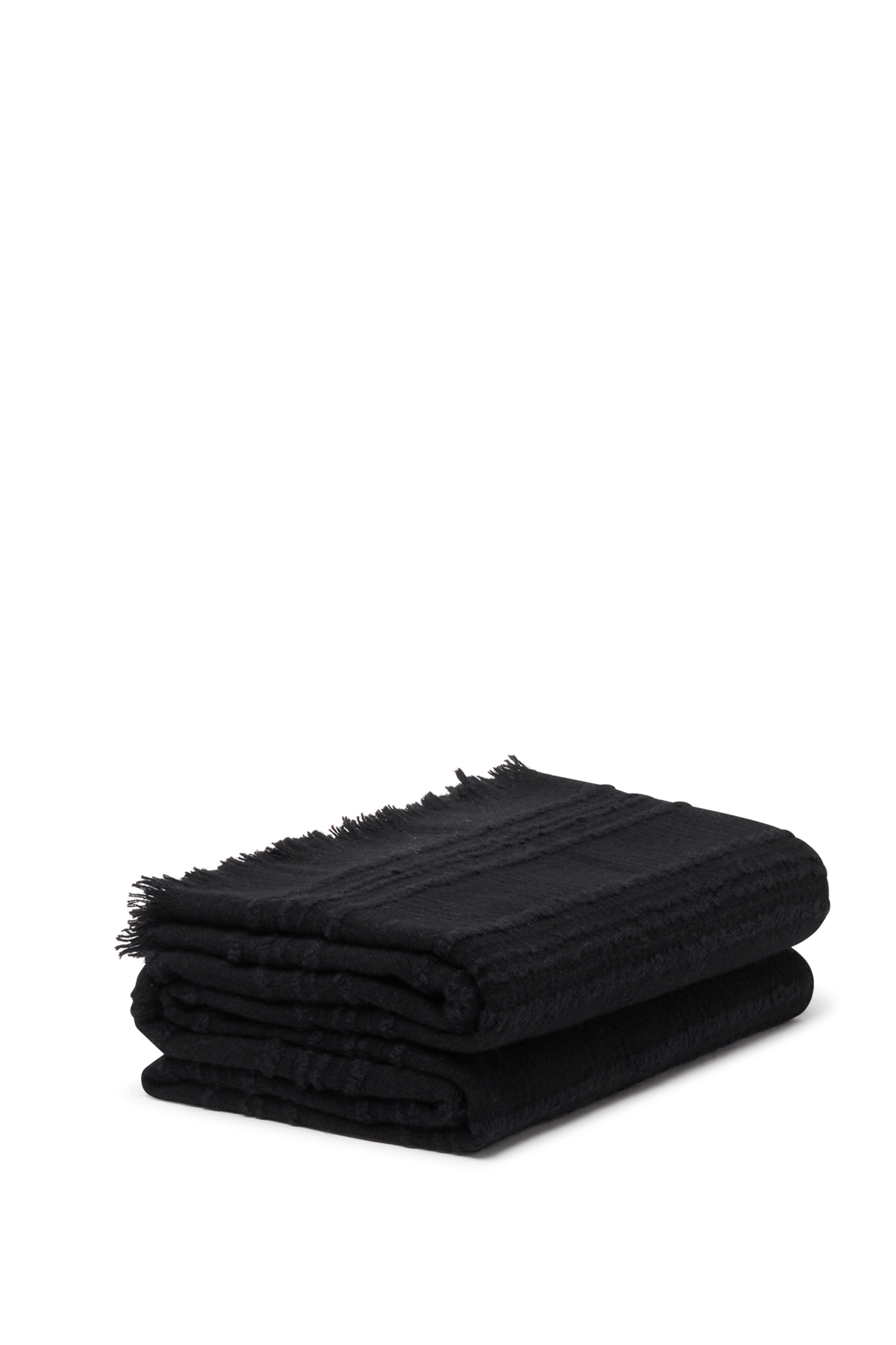 Carole: cashmere throw - Black