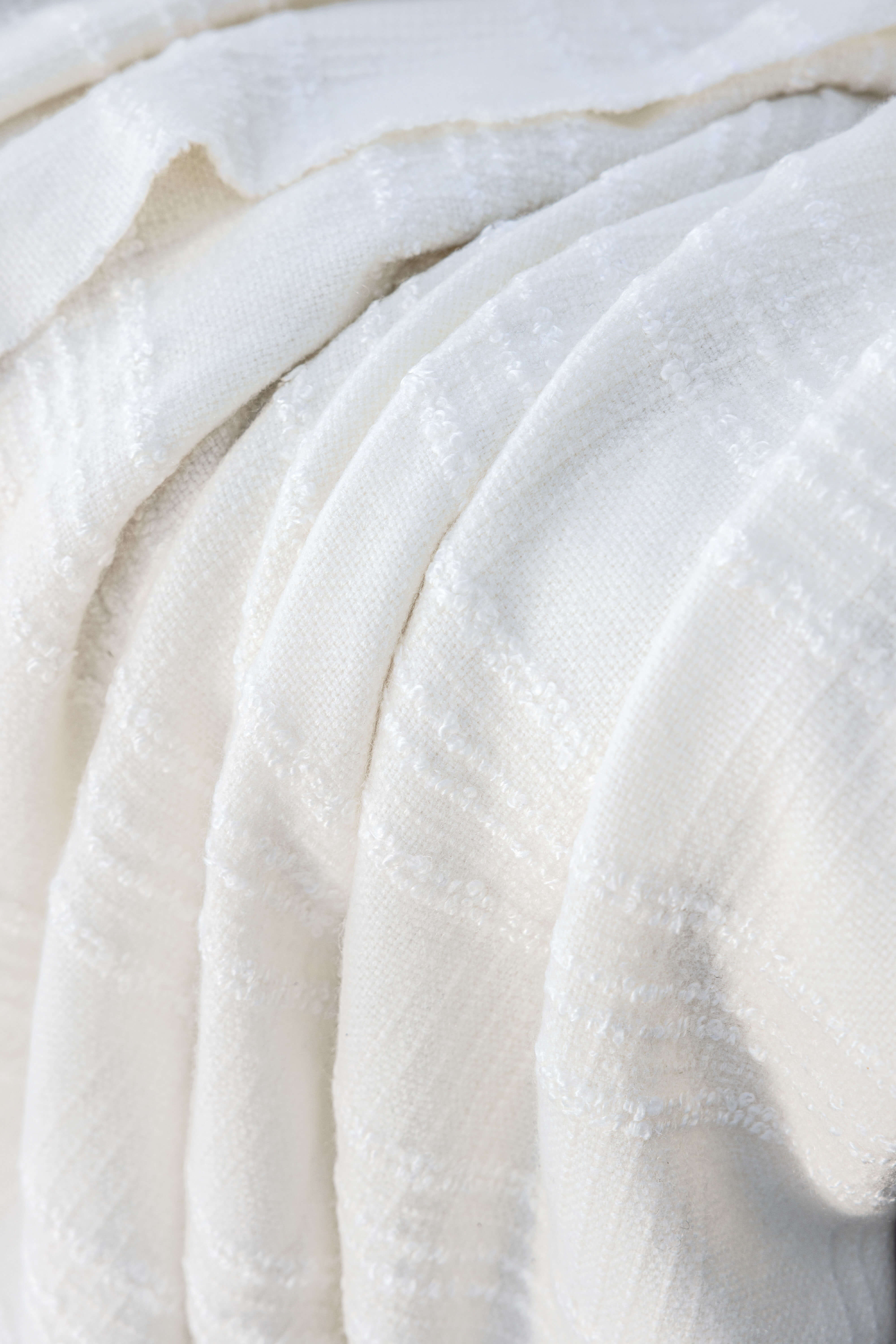 Carole: cashmere throw - Ecru