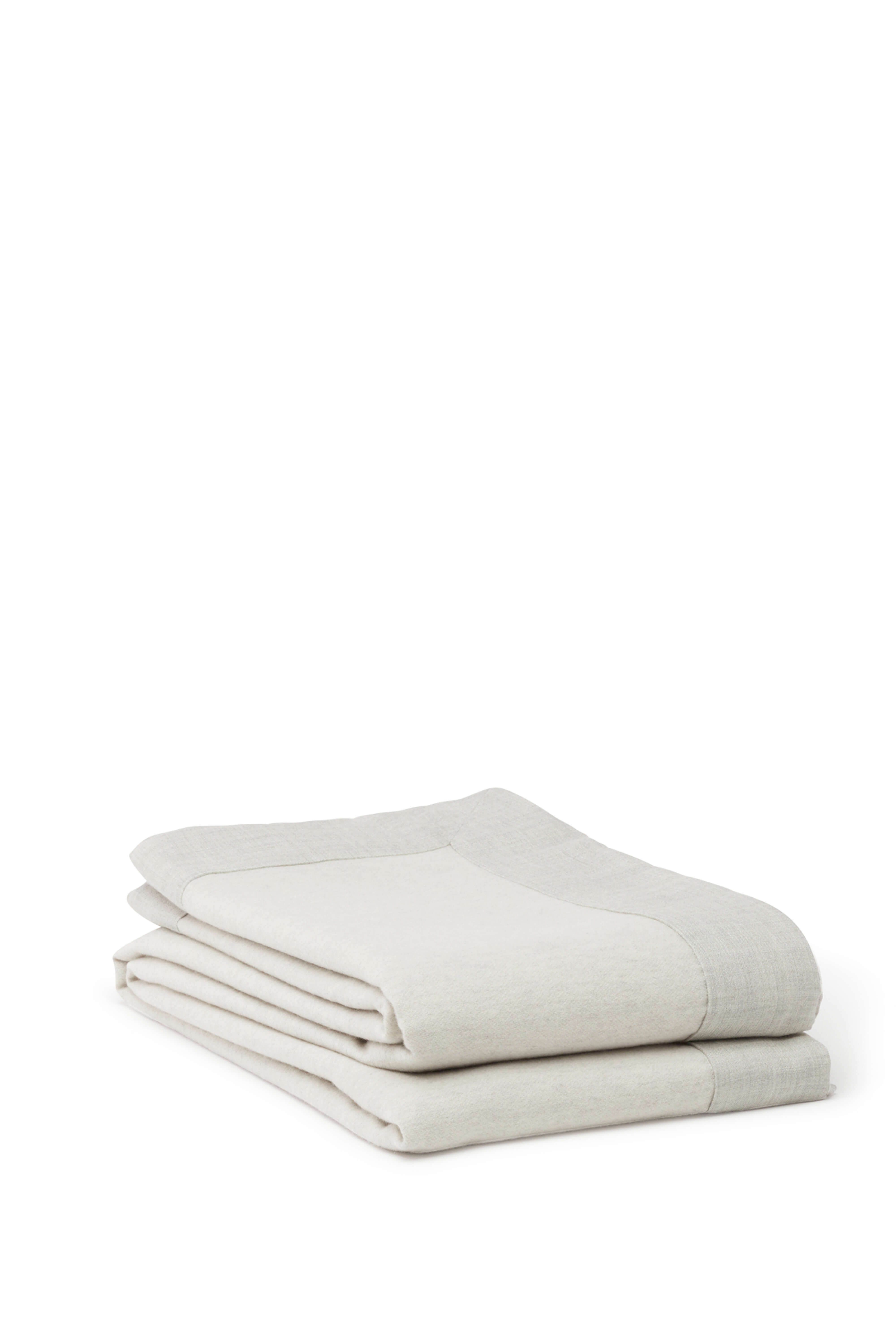 New York: cashmere blanket - Light Grey