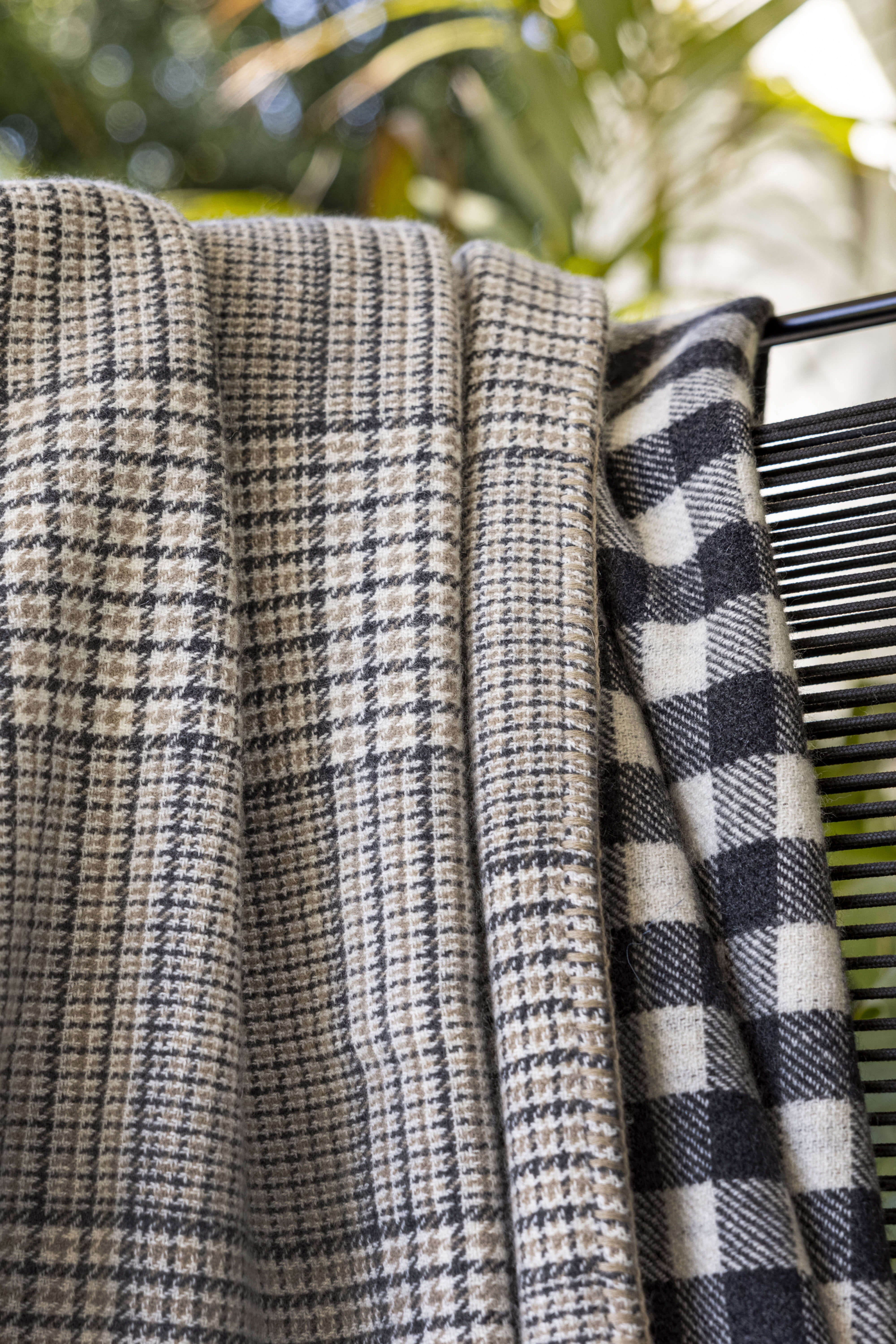 Babette: cashmere double sided check throw - Ecru / Steel / Caramel
