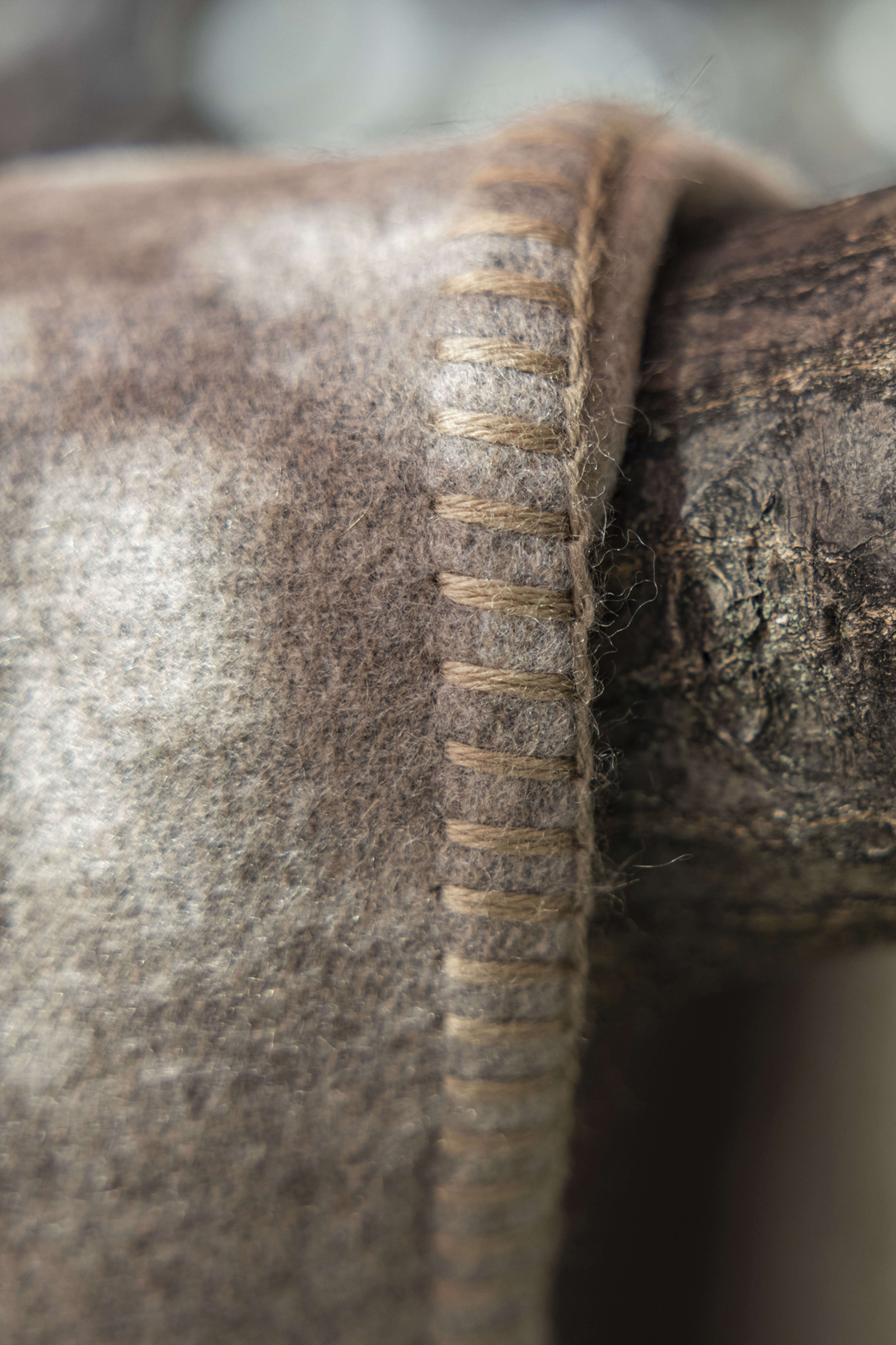 Melrose: cashmere two tone double sided throw - Grey / Beige