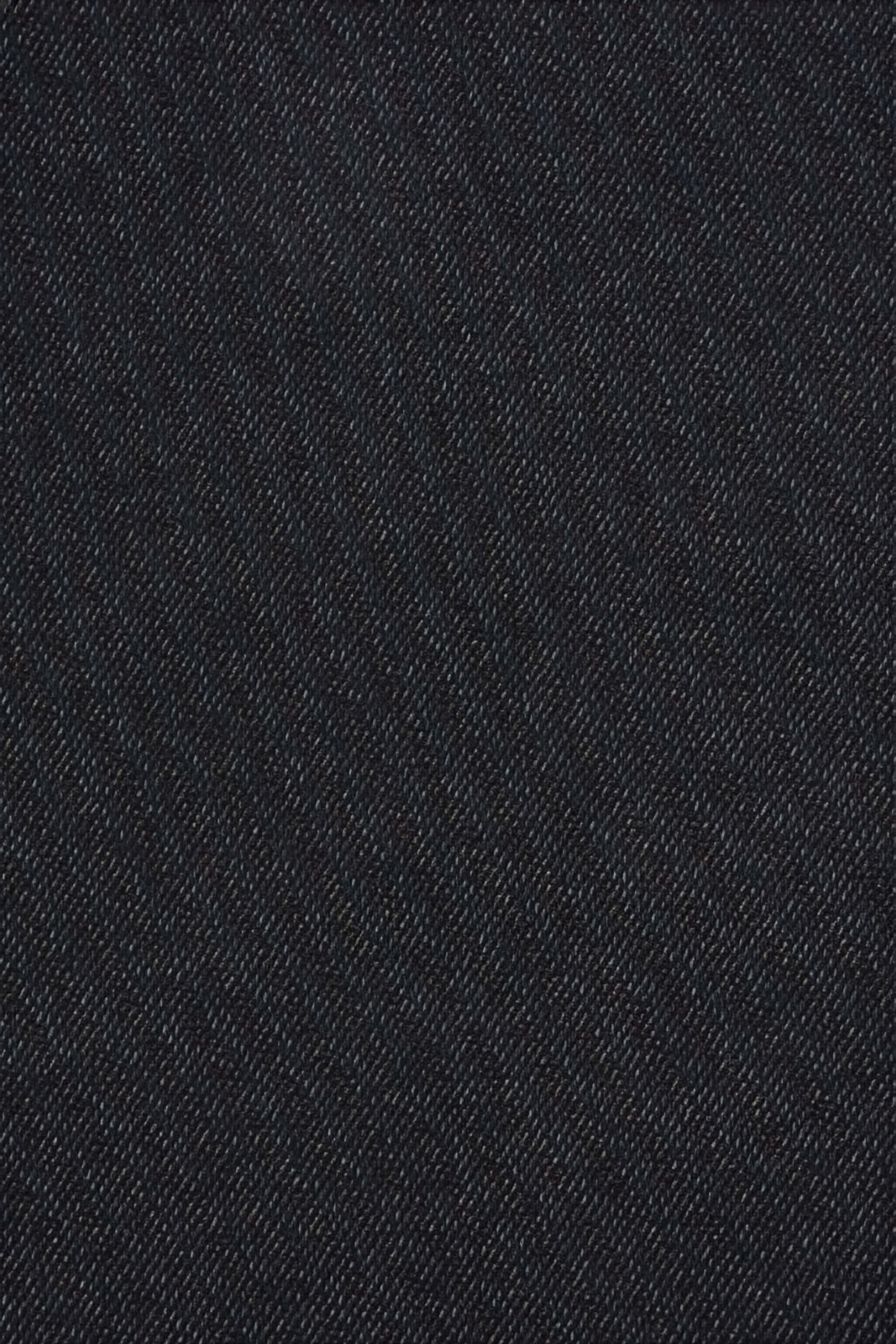 Region: cashmere & silk cushion - Black