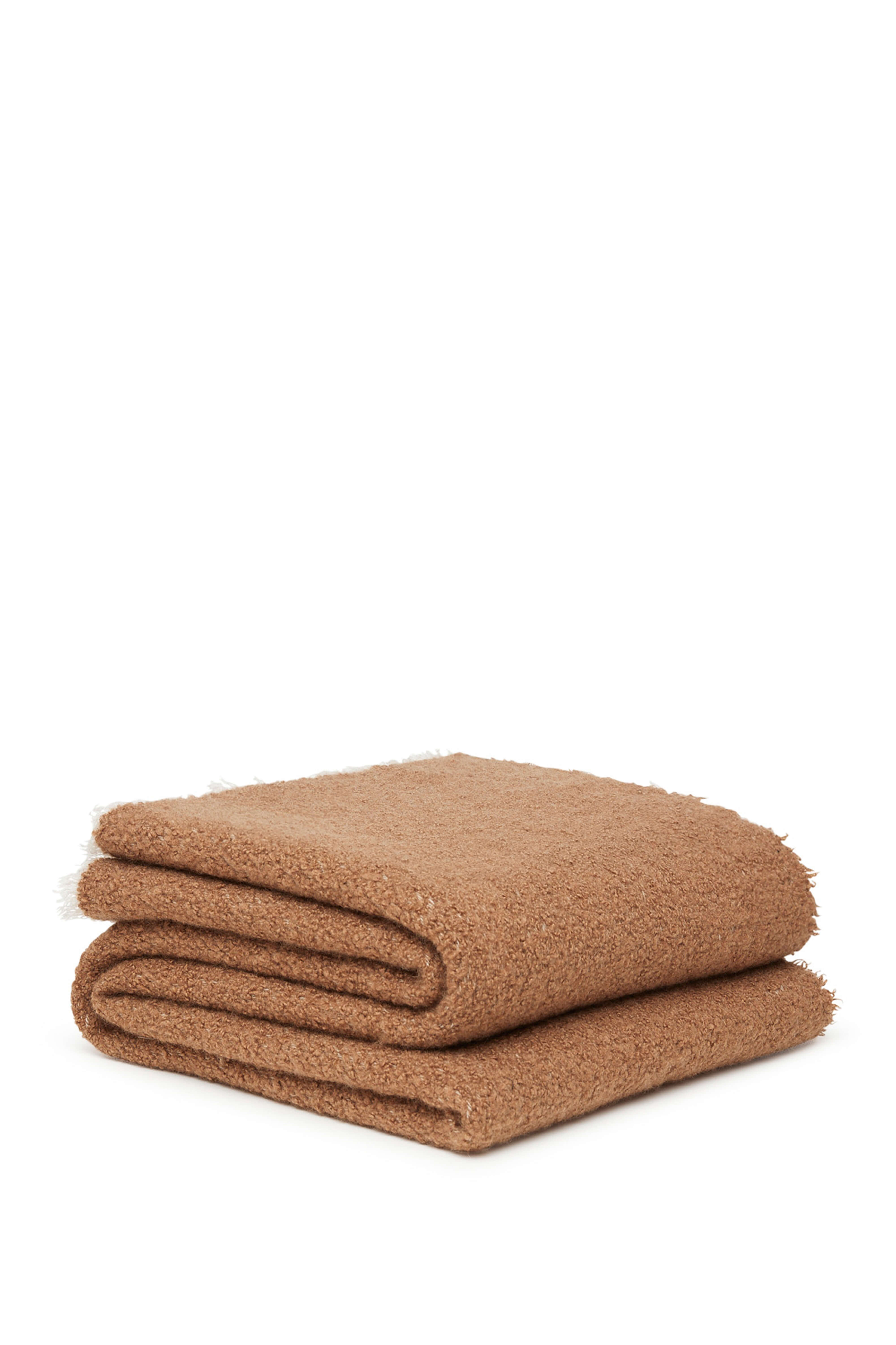 Region: cashmere & silk textured throw - Vicuna
